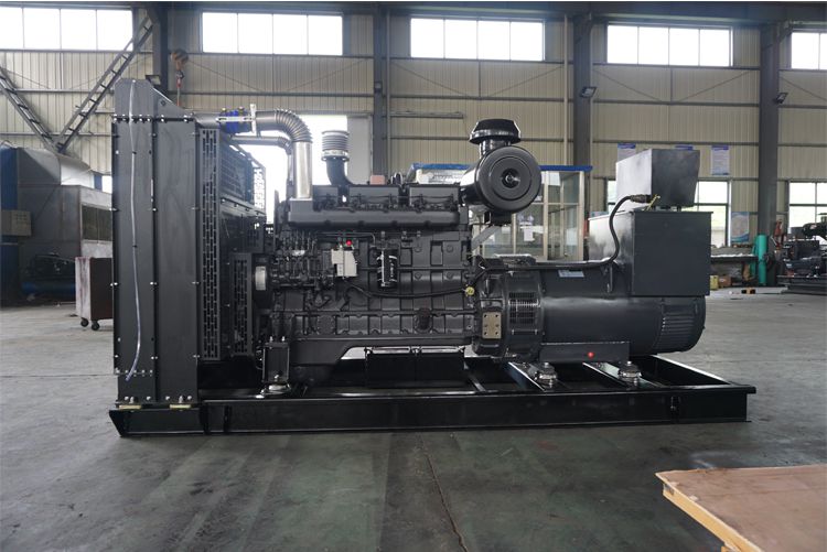 上柴正新300KW柴油發電機組DF15G