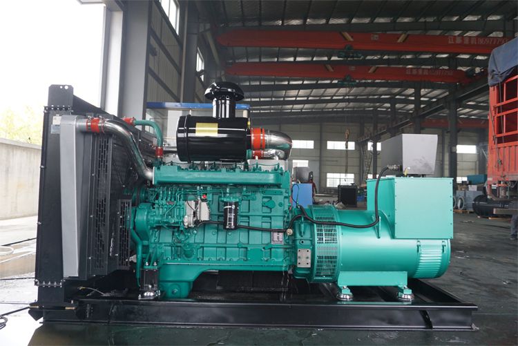 乾能300KW柴油發電機組QND13H4
