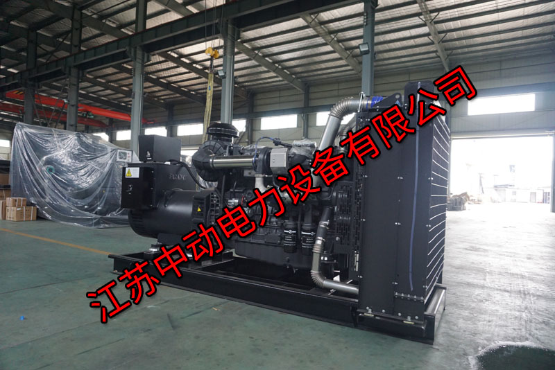 柴油發電機組與太陽能光伏發電系統的混合使用，實現綠色能源供給(圖1)